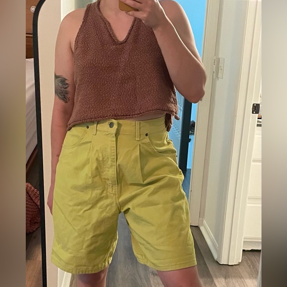 Lemon-Lime Vintage Shorts! 🍋 - Picture 1 of 7